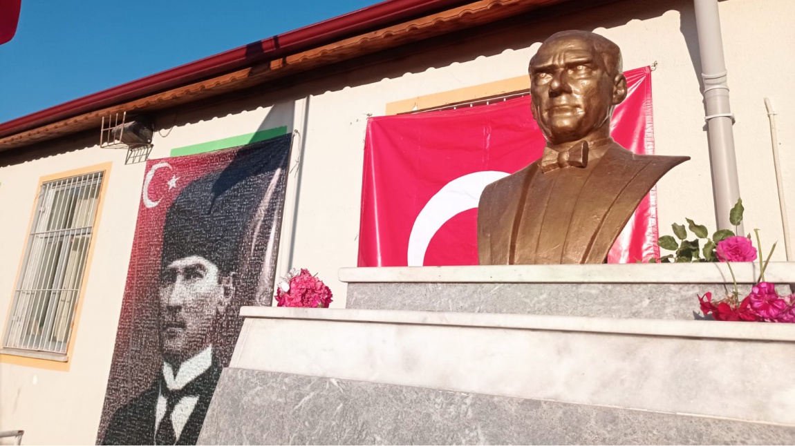 10 Kasım Atatürk Anma Töreni